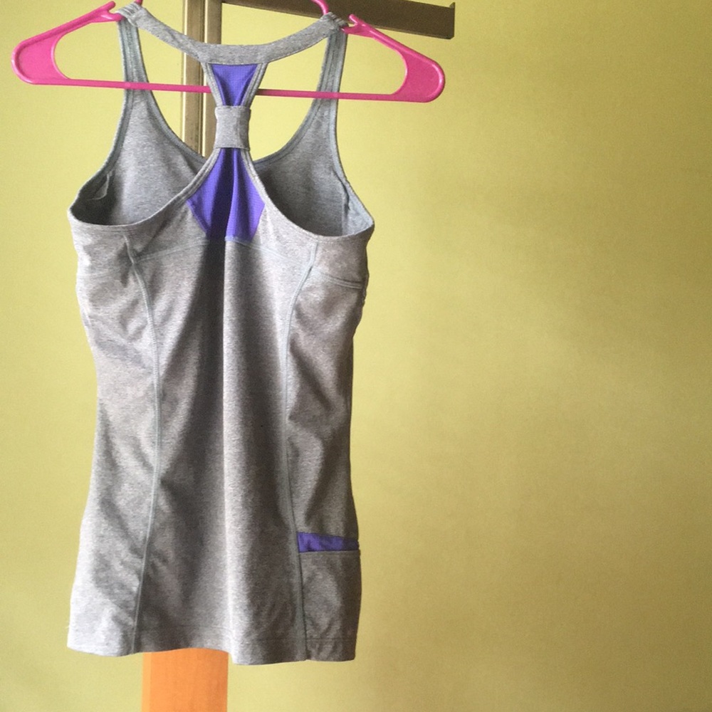MPG top size small
